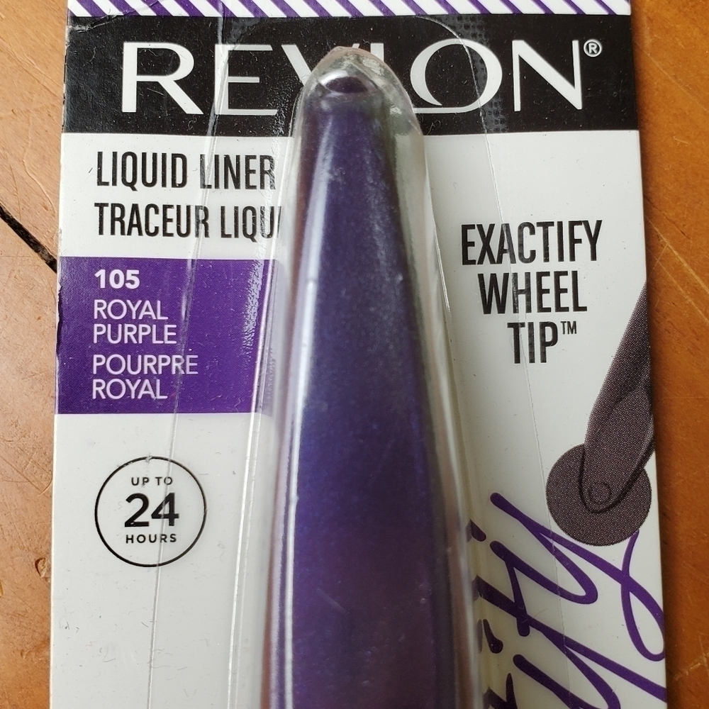 Revlon Liquid Liner 105, Royal Purple - Picture 3 of 5